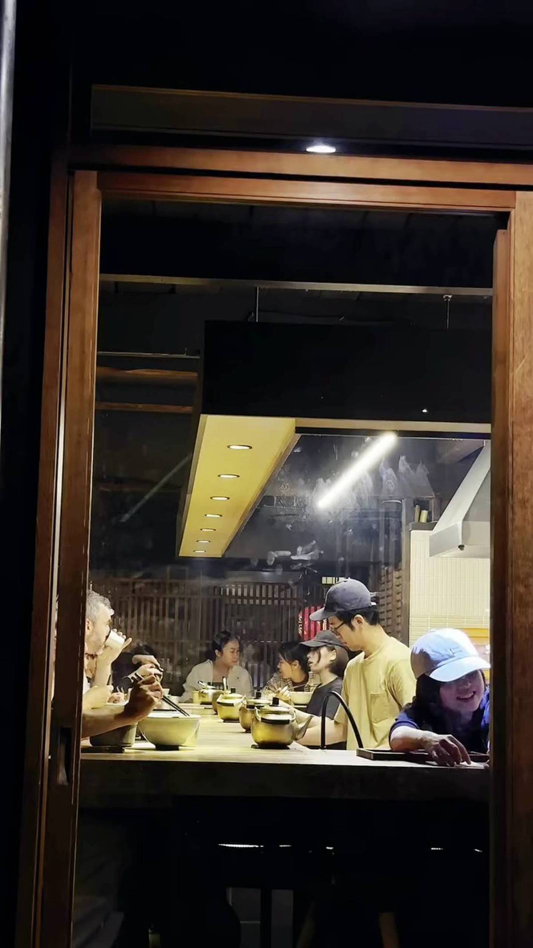 Japonya'da sevilen bir yabancı olun: Harika bir deneyim için altın kurallar! Gülümse ve kurallara uy 32